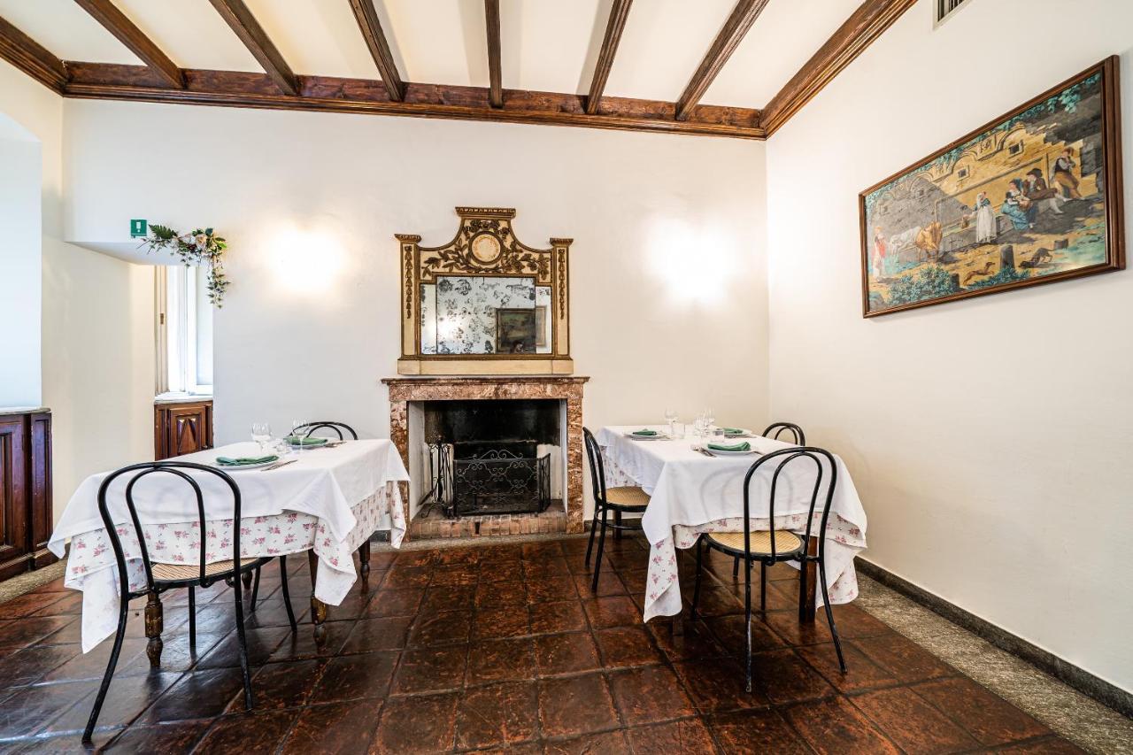 Locanda La Posta Cavour ภายนอก รูปภาพ