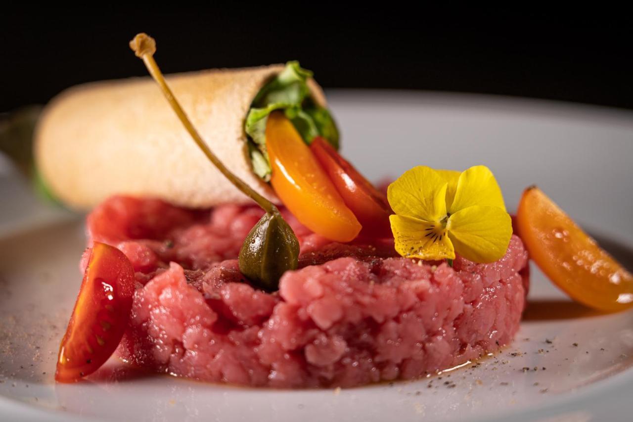 Locanda La Posta Cavour ภายนอก รูปภาพ