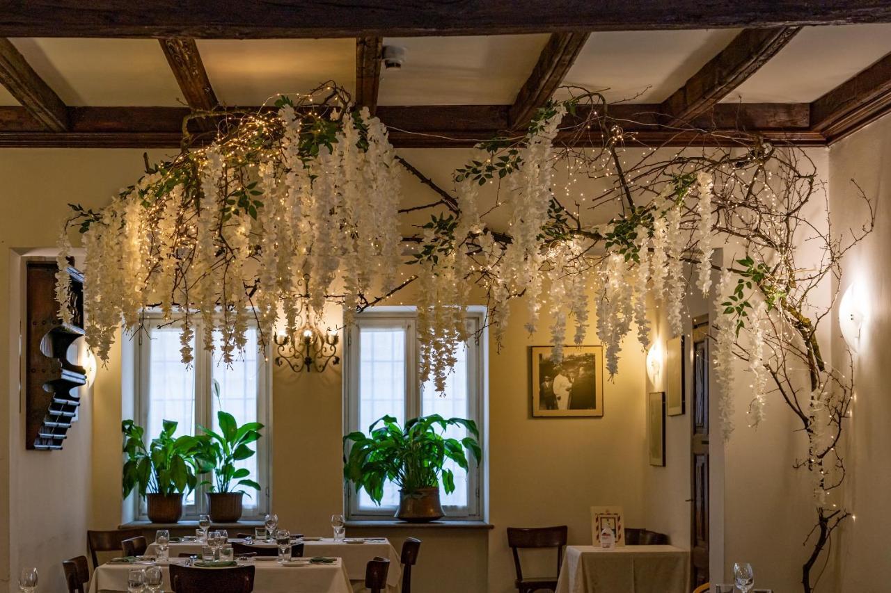 Locanda La Posta Cavour ภายนอก รูปภาพ