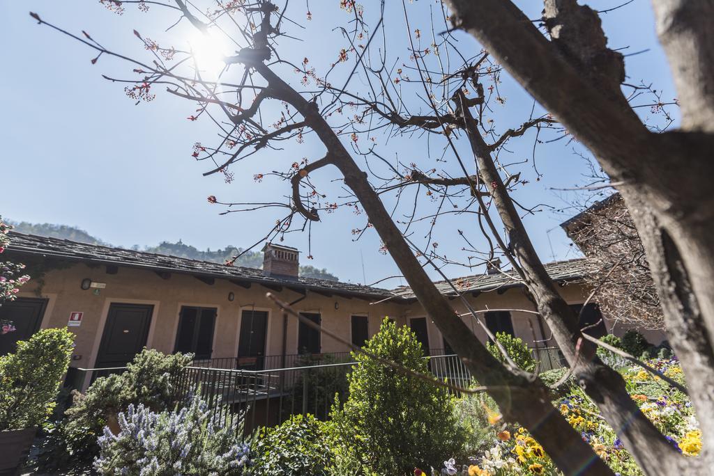 Locanda La Posta Cavour ภายนอก รูปภาพ